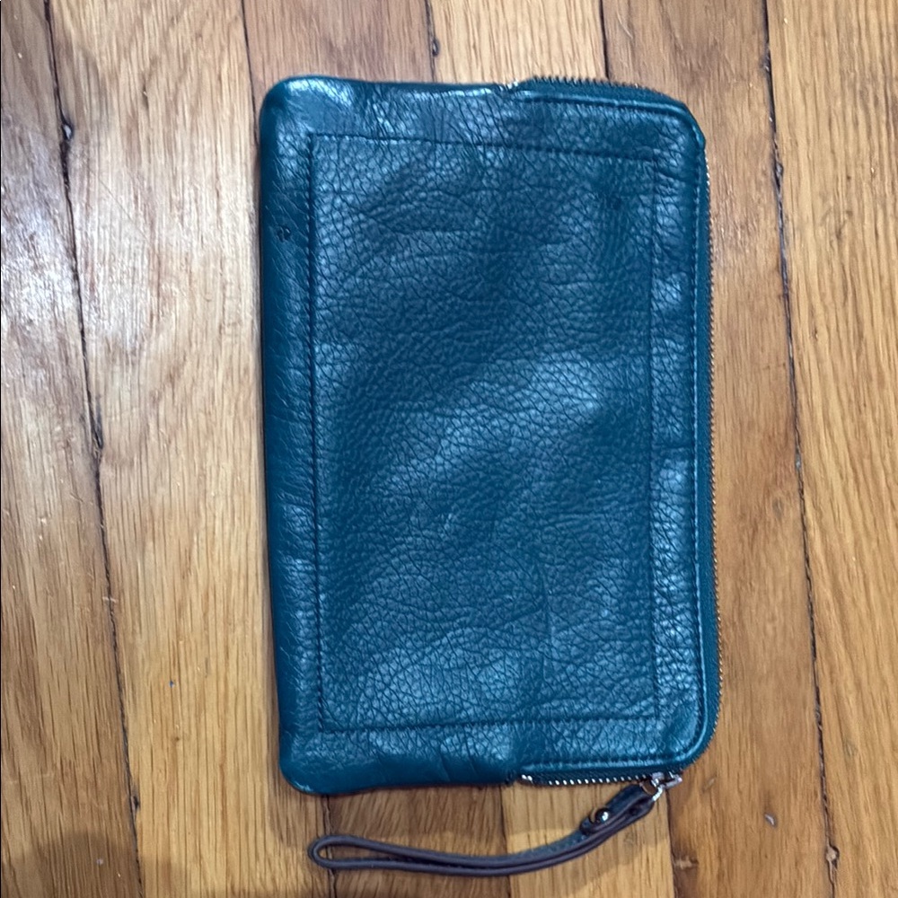 Old Navy Teal Wristlet Clutch